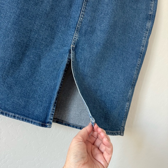 GAP Denim Skirt with Front Slit Size 8/29 - Picture 6 of 7